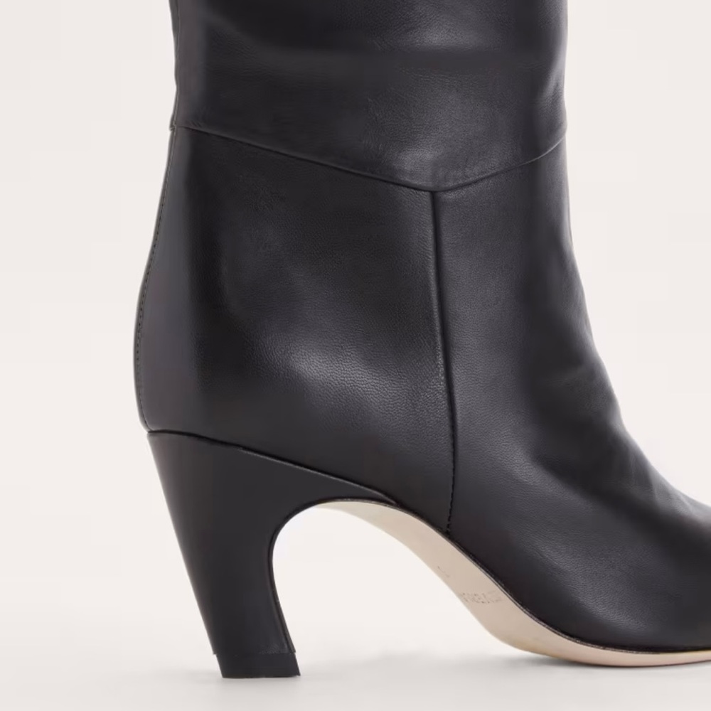 Everlane Black Leather Knee High Pull On Banana Heel Boot in Size 10 - Picture 3 of 13